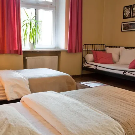 Apartman 23 *
