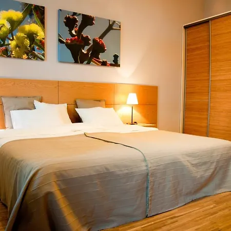 Apartman 23 *